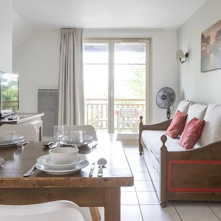 Apartmanhotel Odalys Le Domaine Des Rois 3*