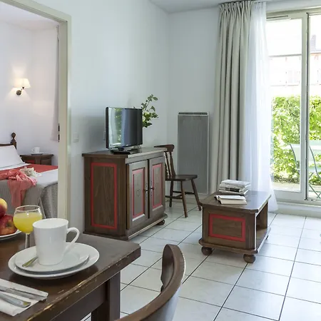 Résidence Odalys Le Domaine Des Rois 3* Bergheim