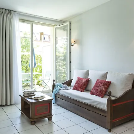 Apartahotel Résidence Odalys Le Domaine Des Rois 3*