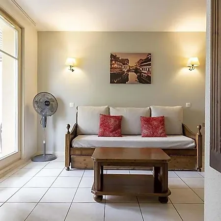 Apart Otel Odalys Le Domaine Des Rois Bergheim