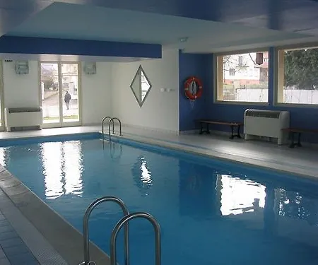 Hotel apartamentowy Odalys Le Domaine Des Rois Bergheim